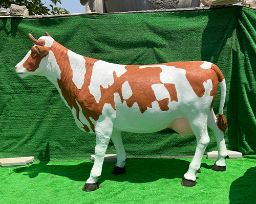 Simulation cow