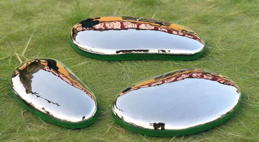 The stainless steel mirror stone sculpture combination(1)