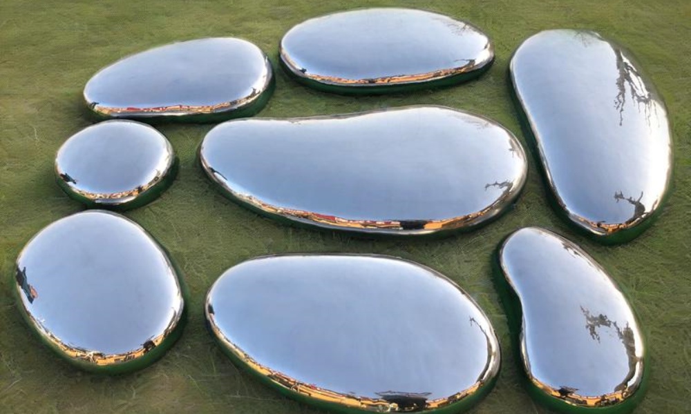 The stainless steel mirror stone sculpture combination(2)