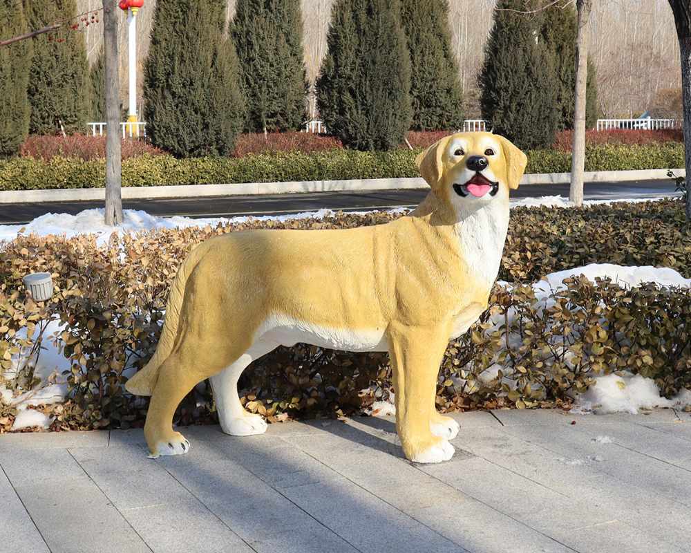 Simulation Fiberglass Dog Animal Sculpture Landscape Decoration