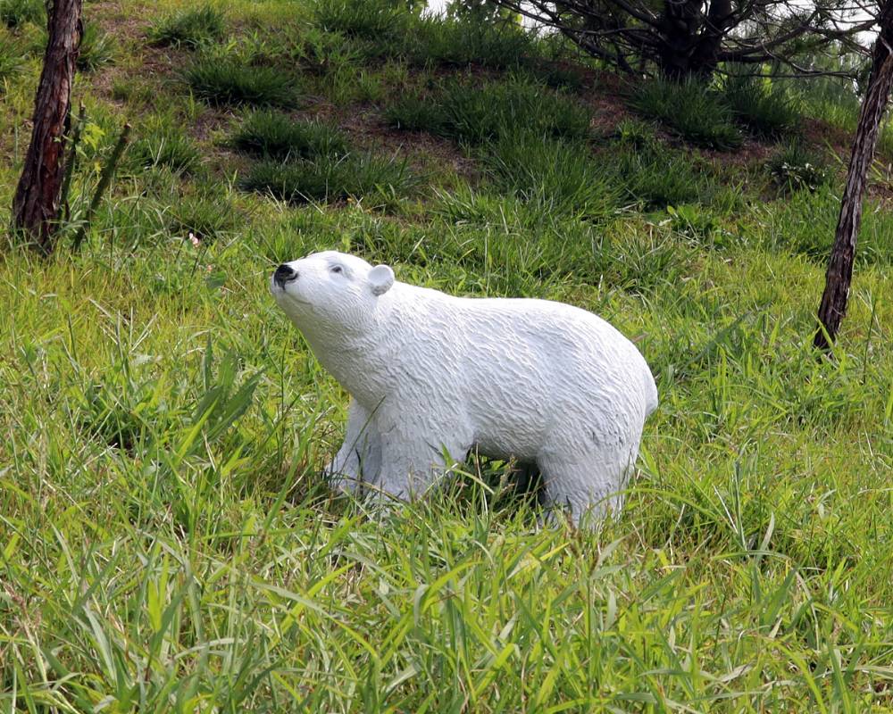 Outdoor Simulation Fiberglass Polar Bear Sculpture Ornaments