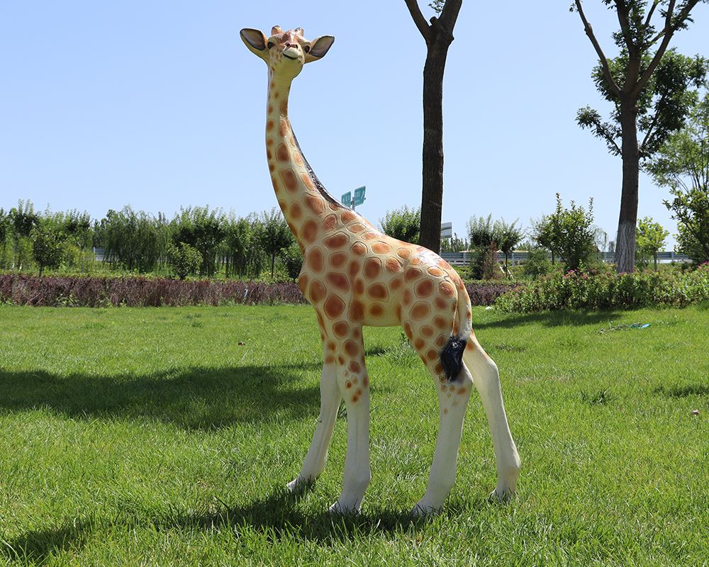 Simulation Fiberglass Giraffe Sculptures for Graceful Outdoor Art