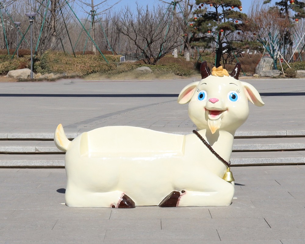 Realistic Fiberglass 12 Zodiac Themed Garden Chair Statue