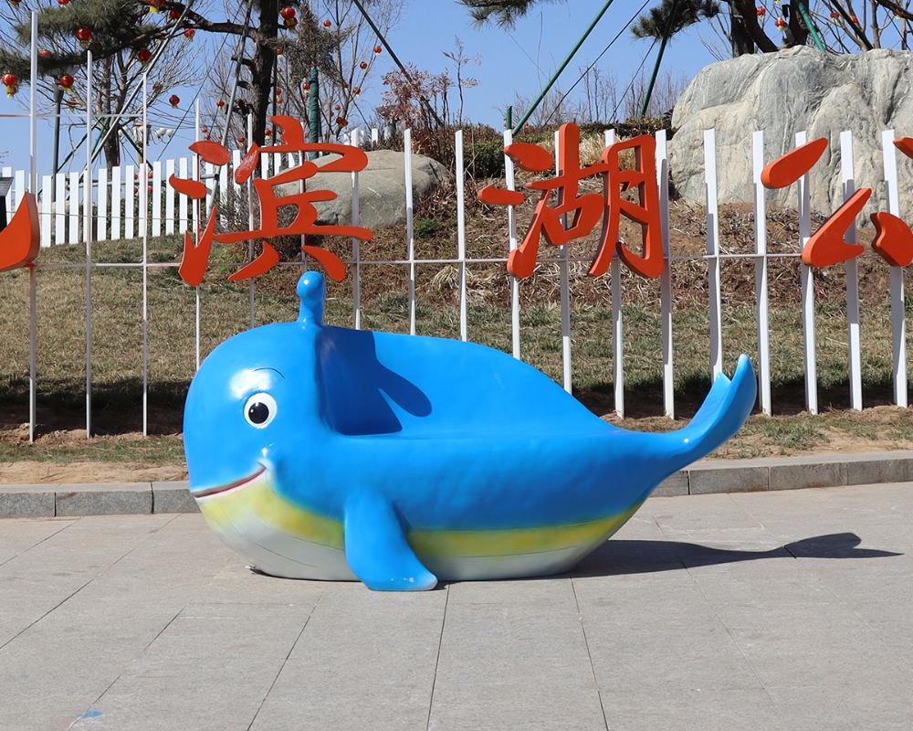 Graceful Fiberglass Ocean Series Garden Chair Statue