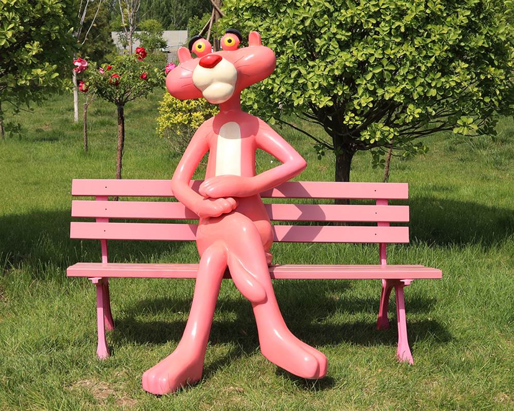 Playful Fiberglass Pink Panther Interactive Cartoon Sculpture Outdoor