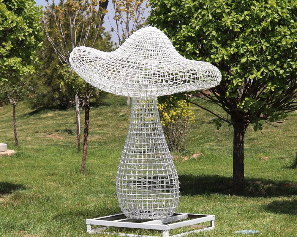 Artistic Stainless Steel Hollow Mushroom Garden Sculpture