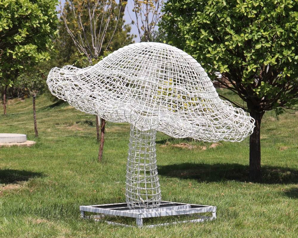 Artistic Stainless Steel Hollow Mushroom Garden Sculpture