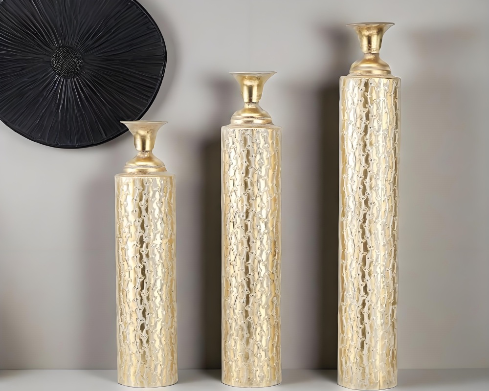 Delicate Three-Piece Resin Flower Arrangement Vases