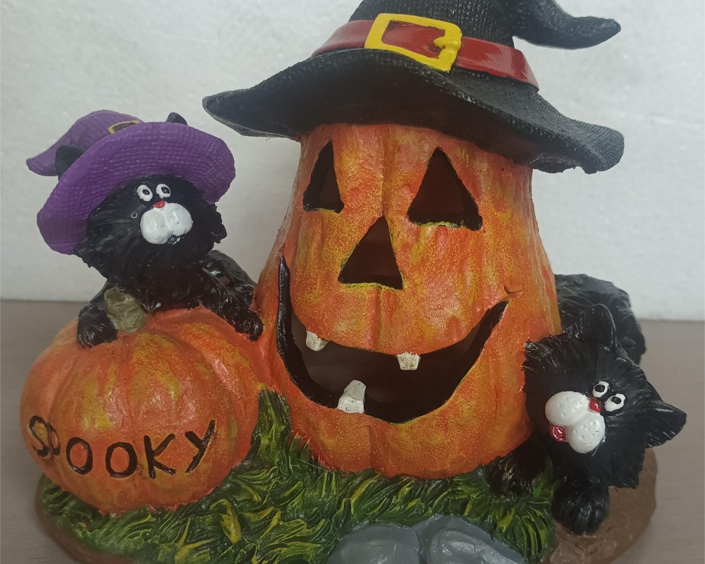 Spooky Halloween Resin Pumpkin Decorations