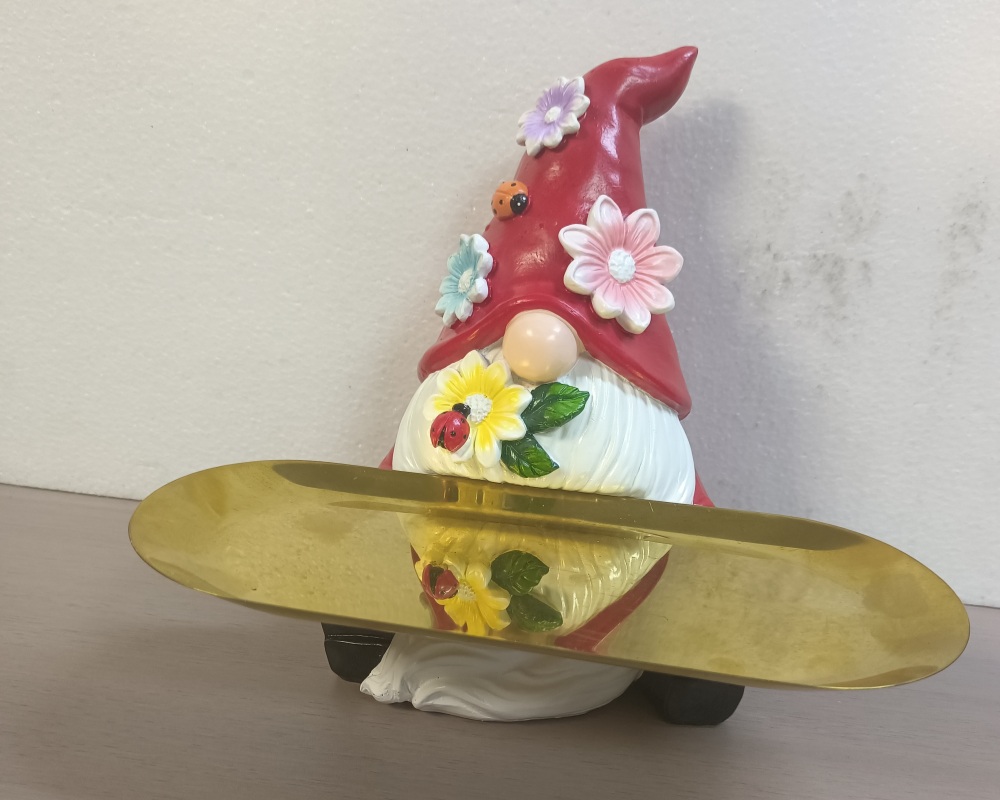 Resin Figurine Decorations with Tray