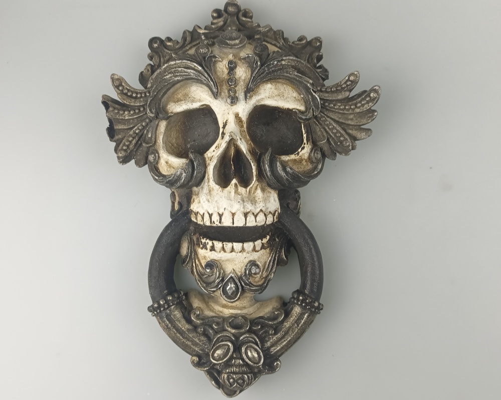 Skull Door Knocker Resin Halloween Decoration