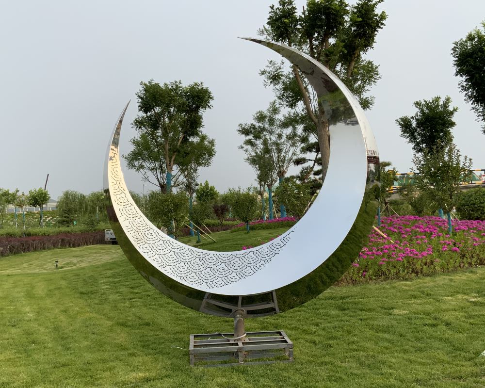 Large Outdoor Modern Metal Ring Polished Moon Sculpture