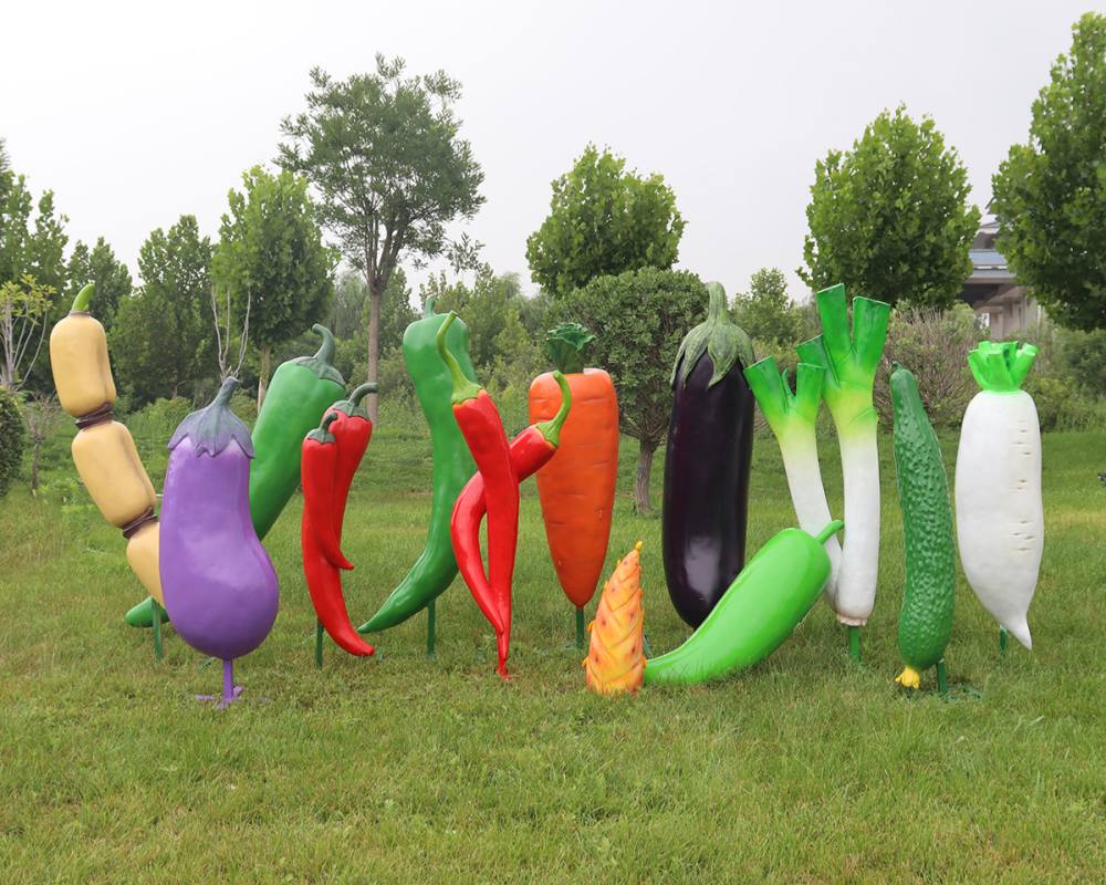 Factory Creative Park Garden Lawn Decoration Realistic Vegetable Ornaments Fiberglass Sculpture