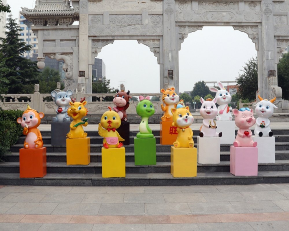 Large Outdoor Hot Selling Cartoon Chinese Zodiac Statues Animal Ornaments Fiberglass Decoration