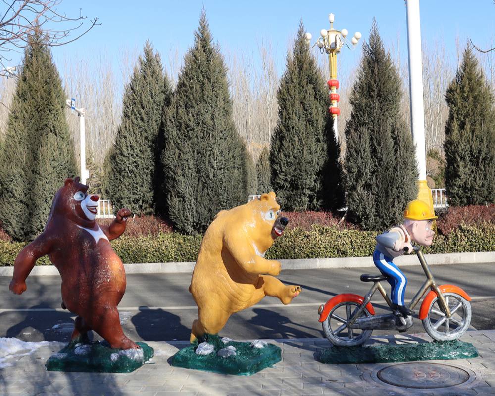 Fiberglass Chinese Cartoon Characters Boonie Bears Sculpture Bear Statue
