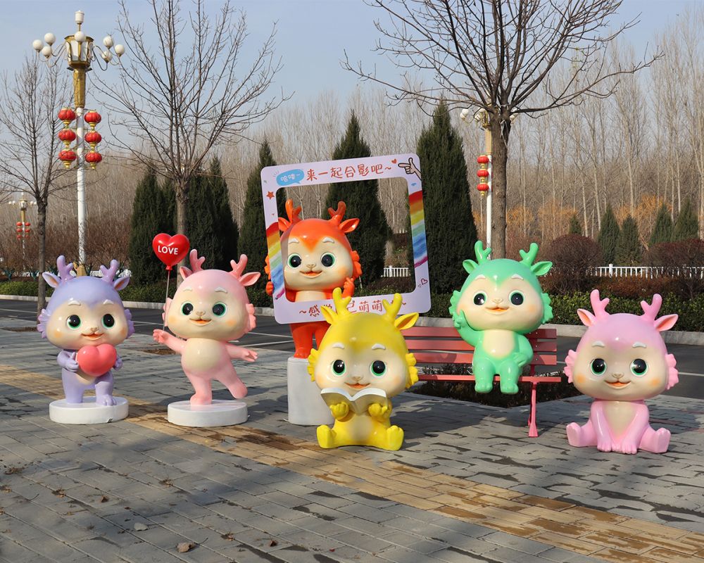 Life Size Fiberglass Sculpture Cartoon Animal Interactive Statue for Shopping Mall Decoration