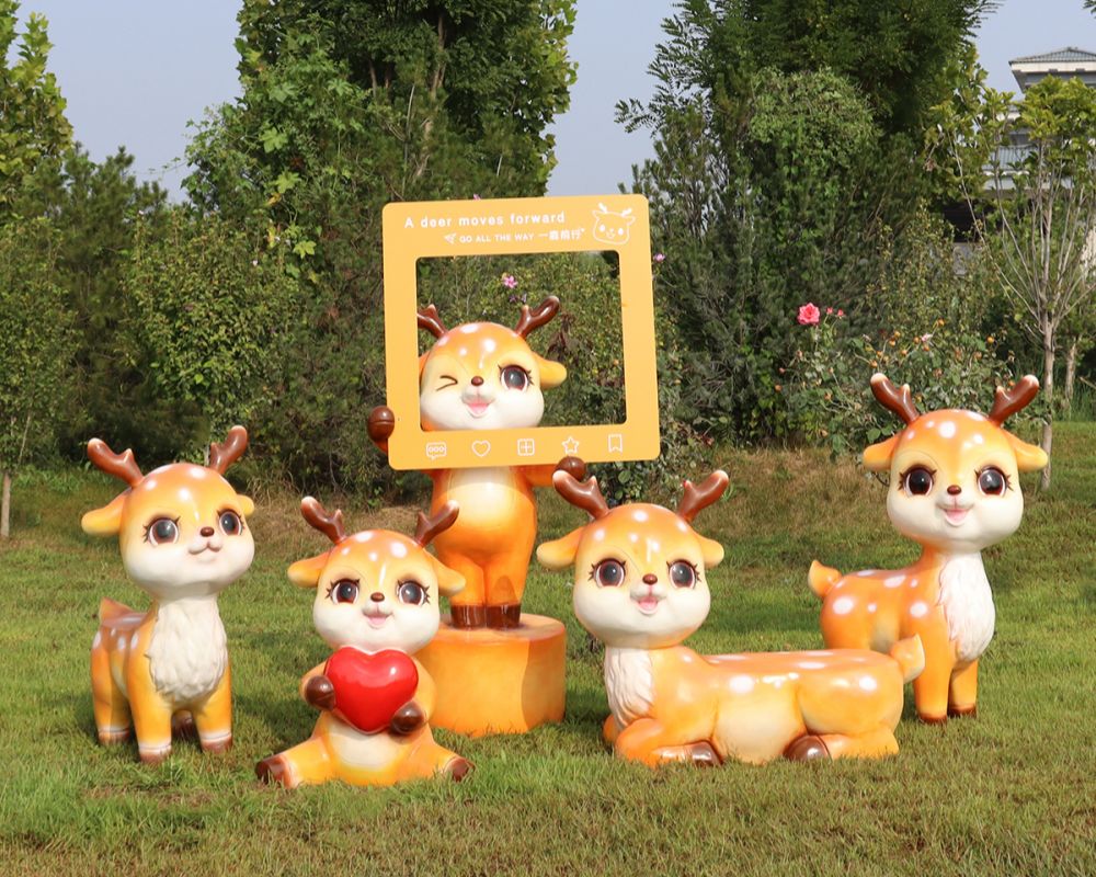 Life Size Fiberglass Sculpture Cartoon Animal Interactive Statue for Shopping Mall Decoration