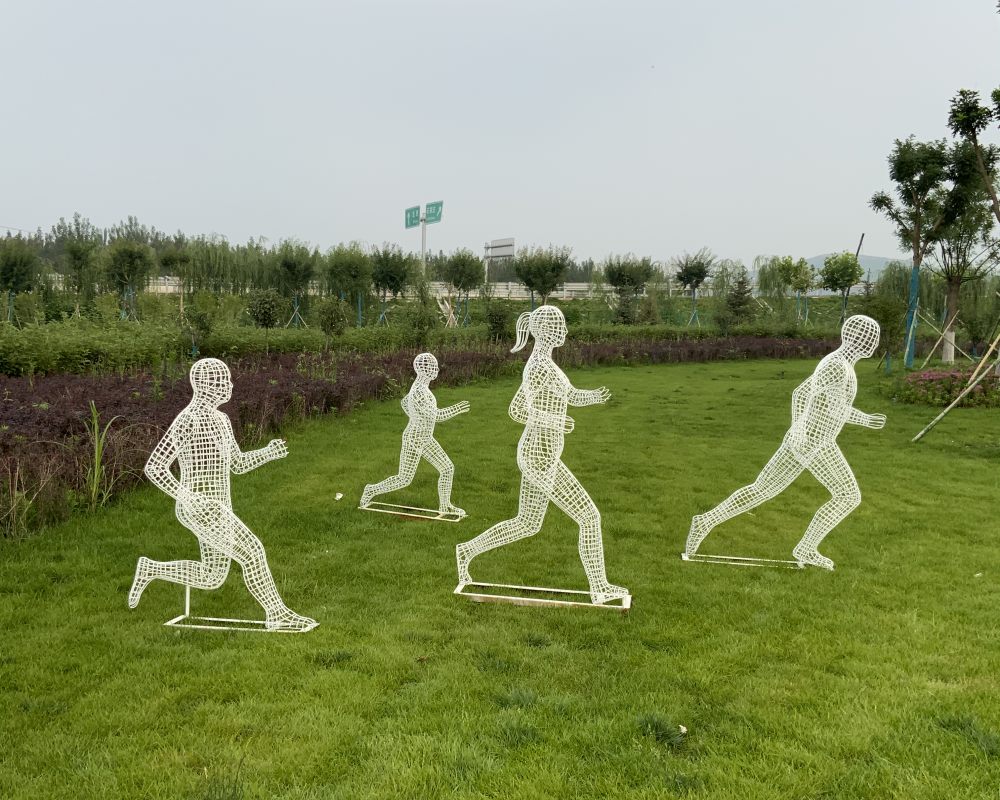 Estatua de arte de metal al aire libre Escultura de acero inoxidable y nubes para decoración de jardín