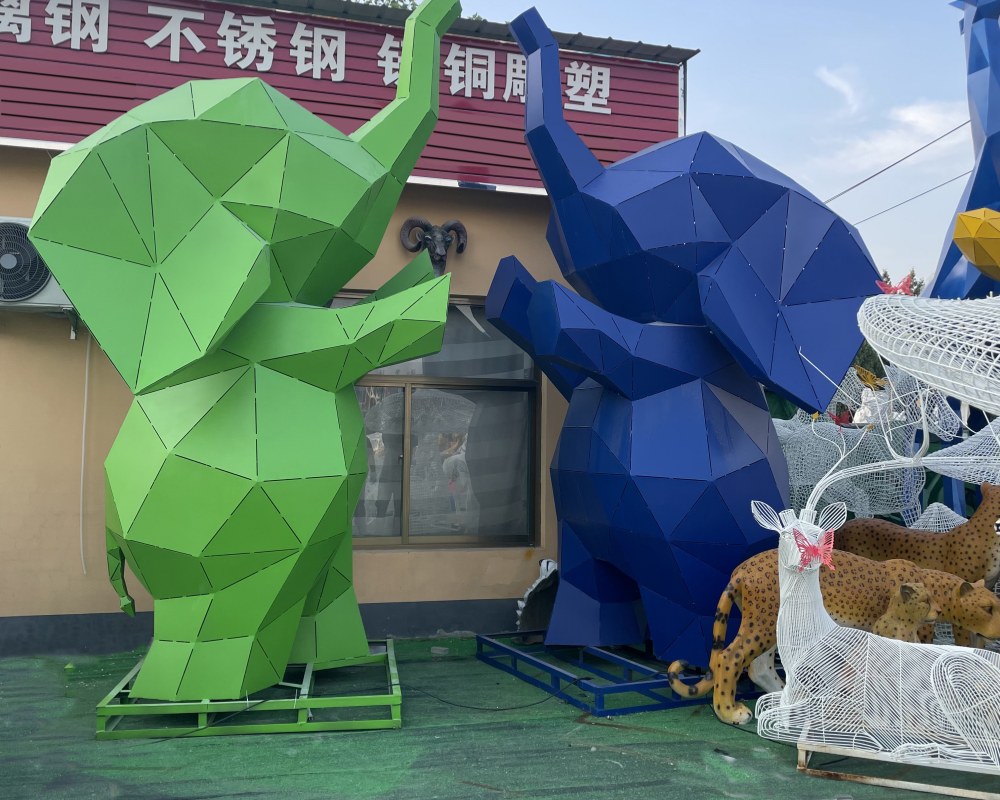Geometric elephant sculptures