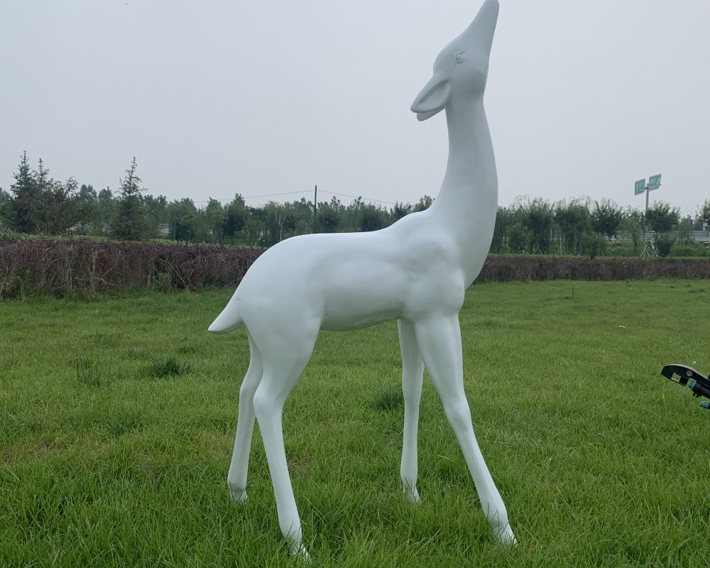 Abstract Deer Sculpture: Modern Elegance in Fiberglass Art