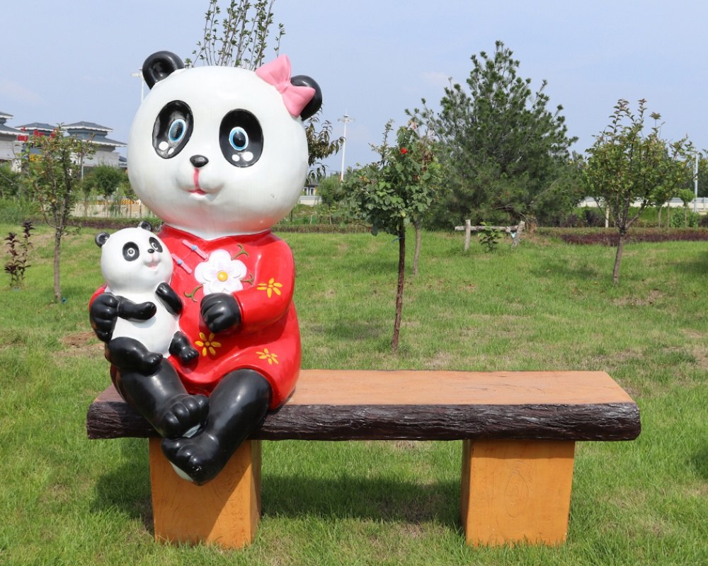 Panda Fiberglass Seat Animal Interactive Sculpture for Outdoor Decor