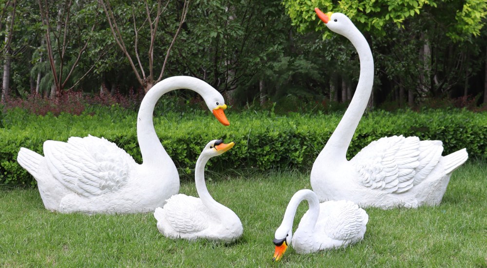  combinación de esculturas de cisne de fibra de vidrio de simulación
