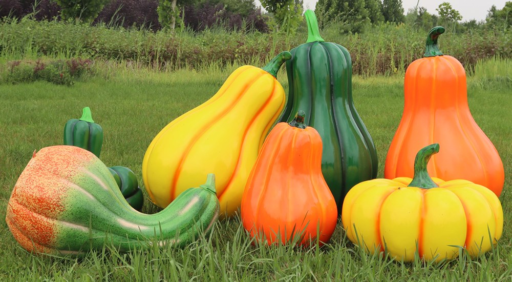 Комбинация скульптур из имитации тыквы из стекловолокна (2).jpg