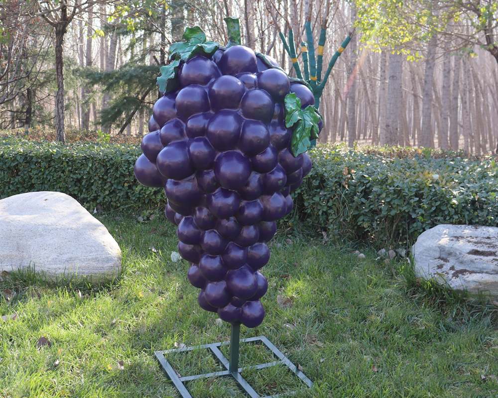 Имитационные скульптуры винограда из стекловолокна для богатого наружного декора