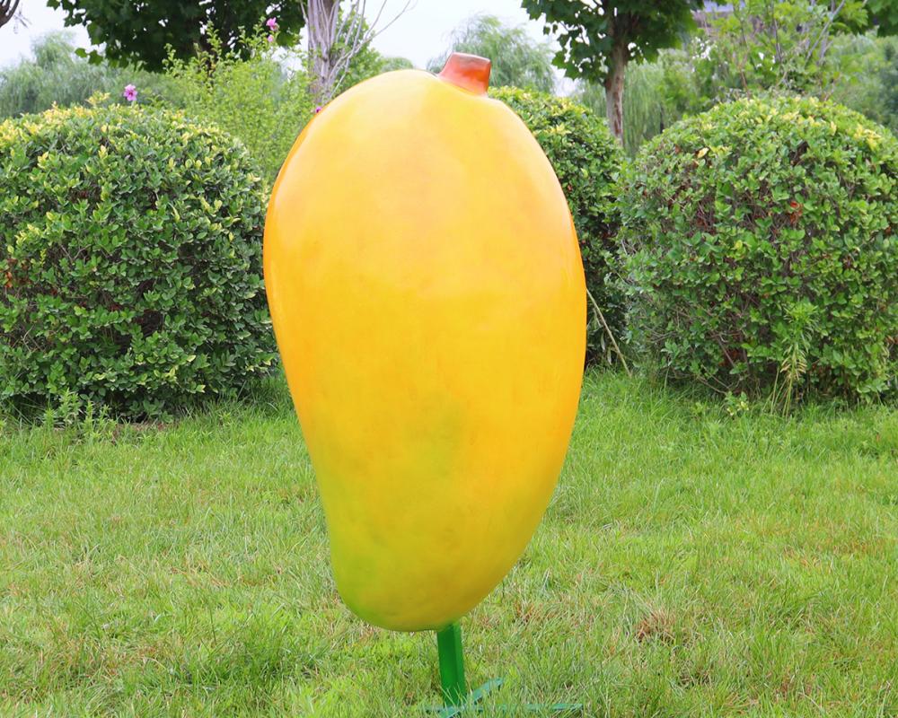 Decorazione esterna resistente Scultura in fibra di vetro Statue di frutta di grandi dimensioni