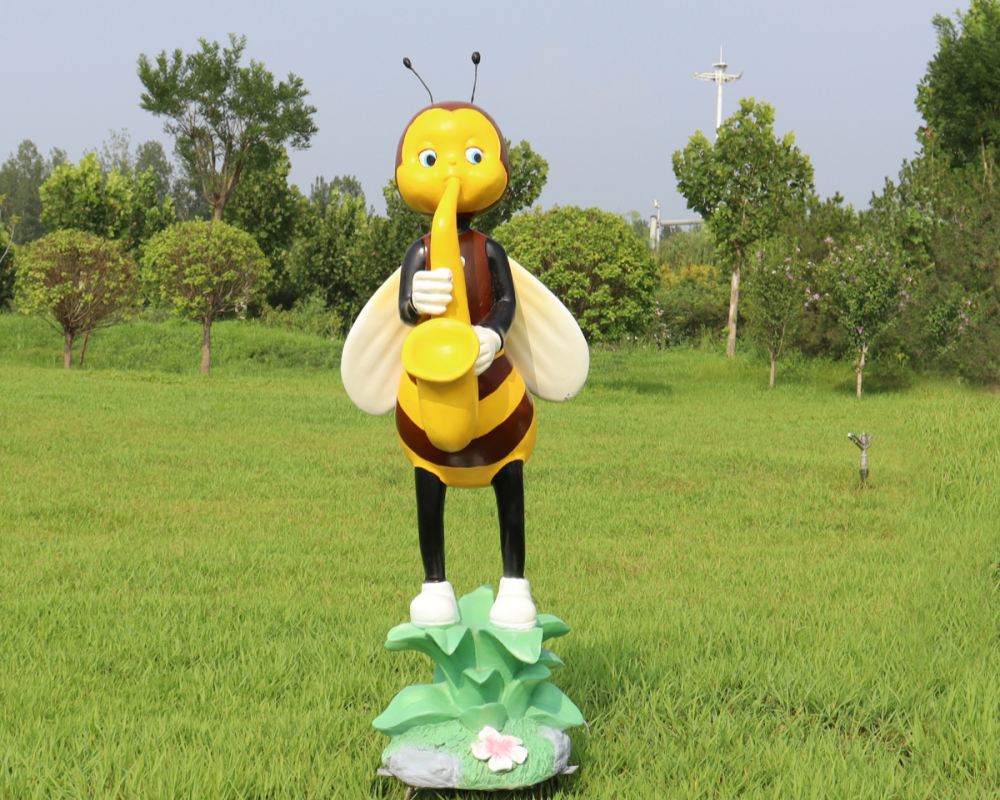 عالية الجودة في الهواء الطلق حديقة النحت مصنع مخصص تمثال النحل الكرتون الألياف الزجاجية