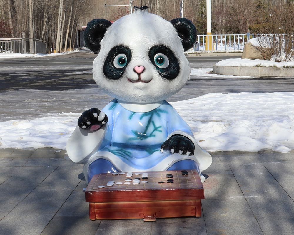 تخصيص في الهواء الطلق الحيوان الألياف الزجاجية الكرتون الباندا النحت حديقة الديكور للبيع