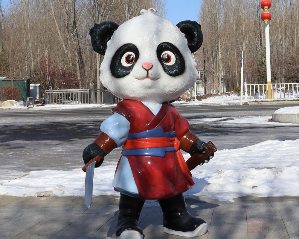 تخصيص في الهواء الطلق الحيوان الألياف الزجاجية الكرتون الباندا النحت حديقة الديكور للبيع