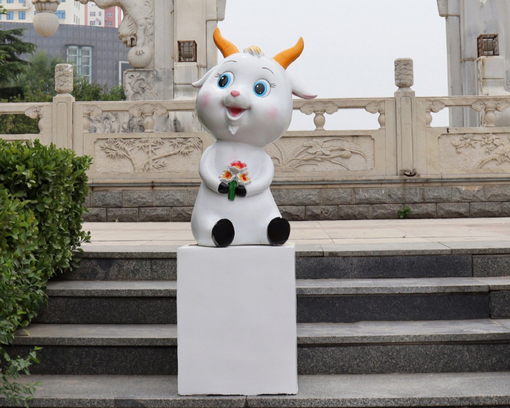 كبيرة في الهواء الطلق حار بيع الكرتون تماثيل زودياك الصينية الحيوان الحلي الألياف الزجاجية الديكور