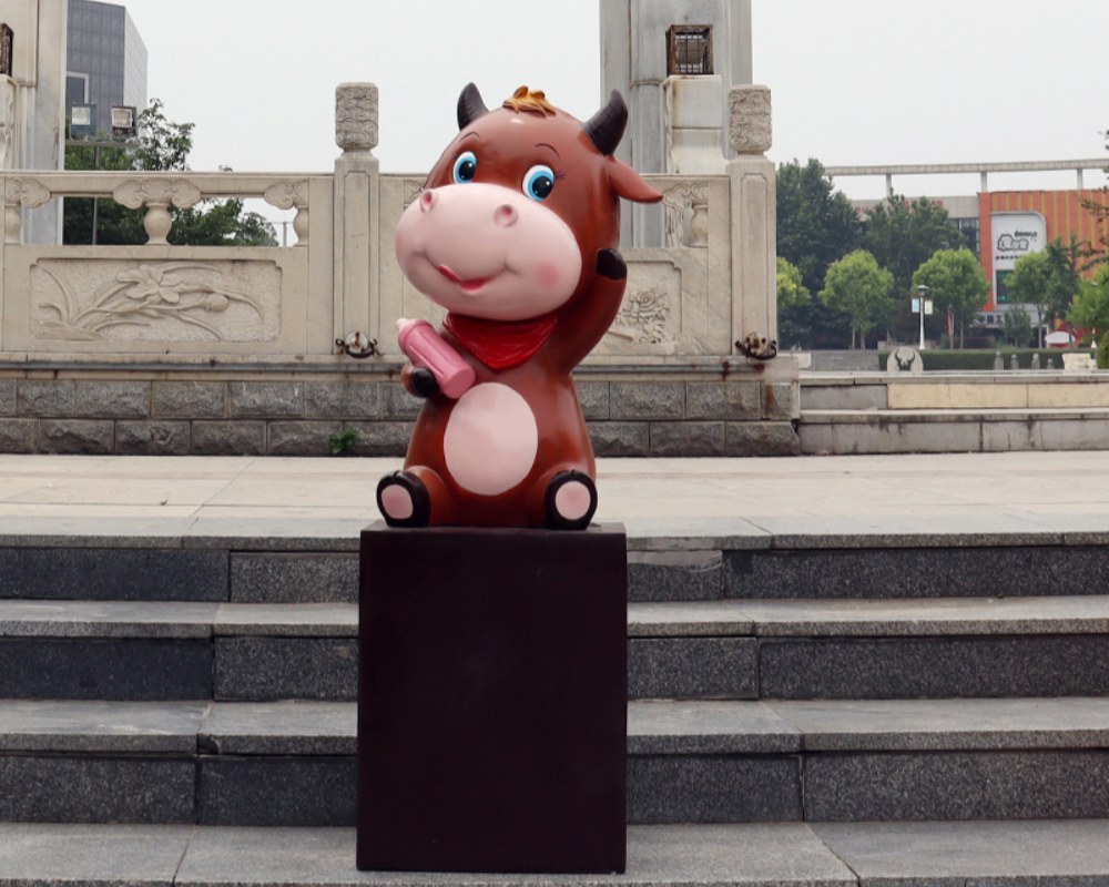 كبيرة في الهواء الطلق حار بيع الكرتون تماثيل زودياك الصينية الحيوان الحلي الألياف الزجاجية الديكور