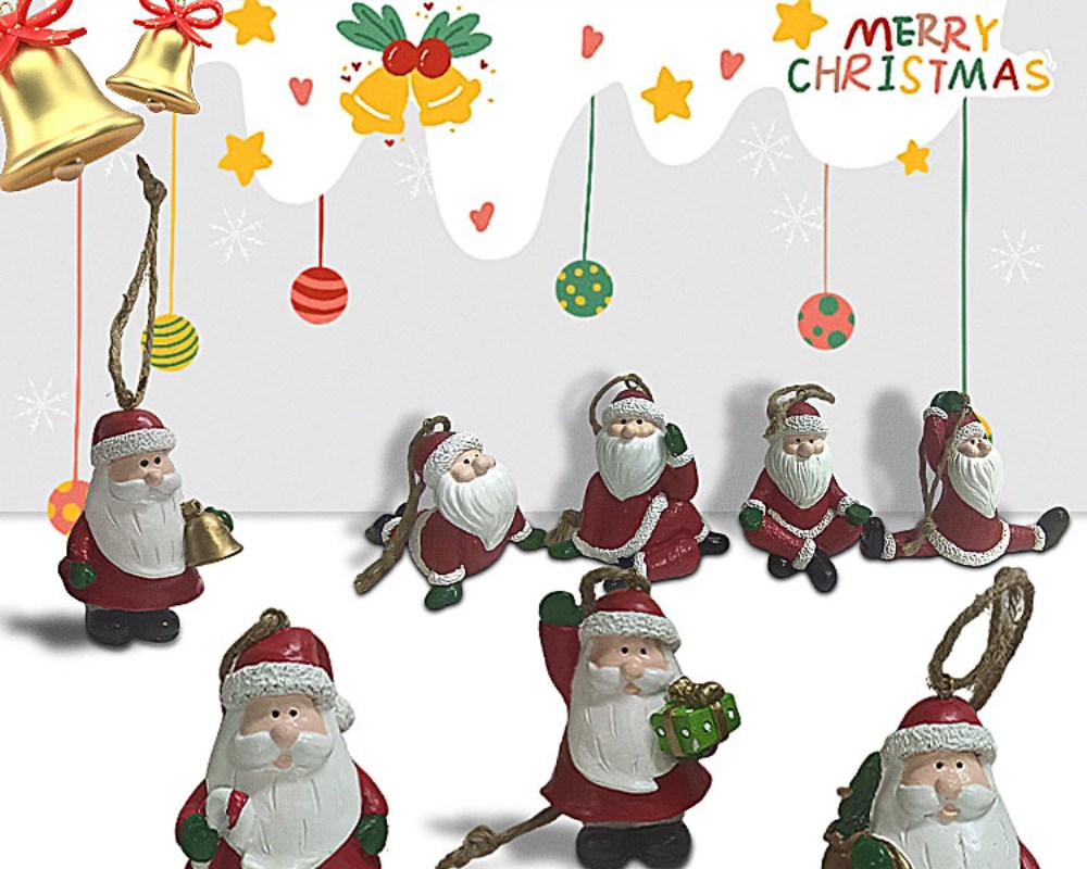 Classic santa figurines Classic santa figurines