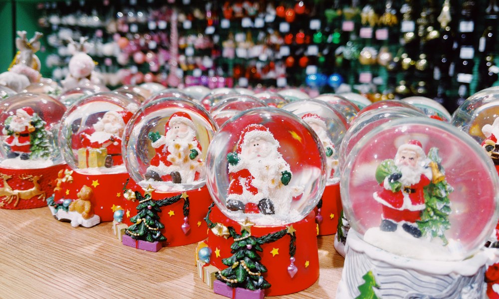 Ruiheng's Christmas crystal ball ornaments Ruiheng's Christmas crystal ball ornaments