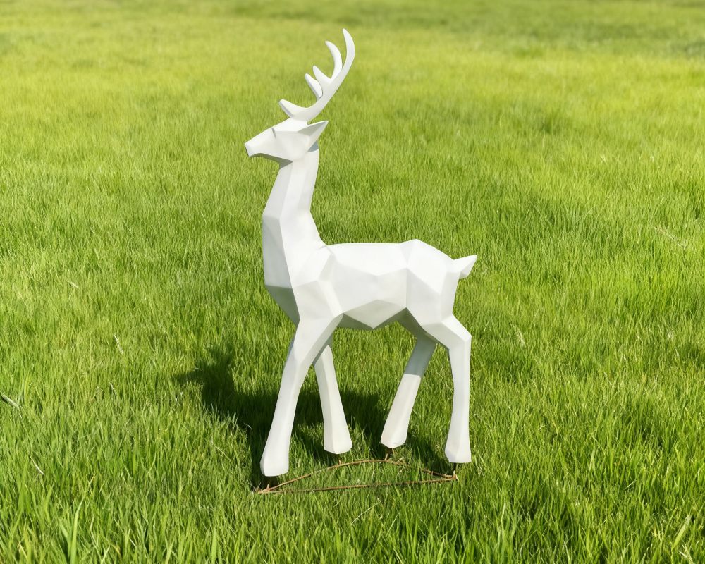 Schwarz-weiße geometrische Fiberglas-Hirschskulptur, moderne Außendekoration