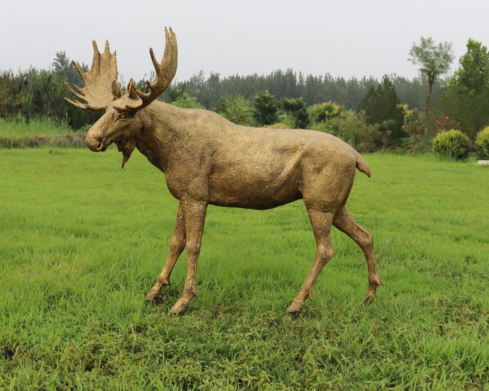Fiberglas-Elch-Skulptur, lebensgroße Outdoor-Kunstdekoration für Park- und Gartenlandschaft