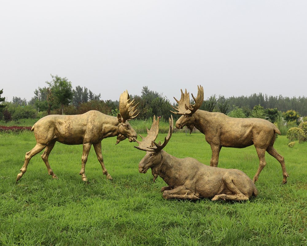 Fiberglas-Elch-Skulptur, lebensgroße Outdoor-Kunstdekoration für Park- und Gartenlandschaft