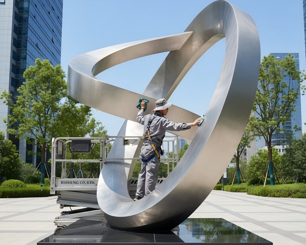 Proper sculpture maintenance